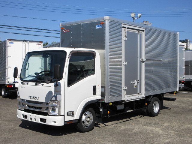 いすゞエルフ